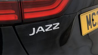 Honda Jazz I-MMD SR