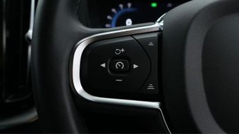 Volvo XC60 B5 CORE AWD