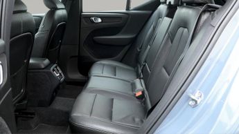 Volvo XC40 D4 INSCRIPTION PRO AWD