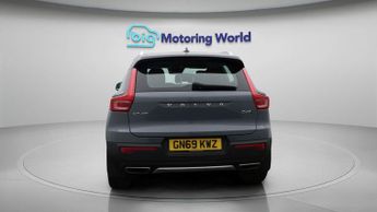 Volvo XC40 D4 INSCRIPTION PRO AWD