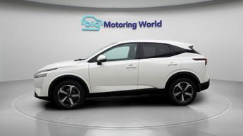 Nissan Qashqai DIG-T PREMIERE EDITION DCT