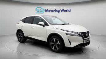 Nissan Qashqai DIG-T PREMIERE EDITION DCT