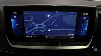 Peugeot E-2008 GT PREMIUM