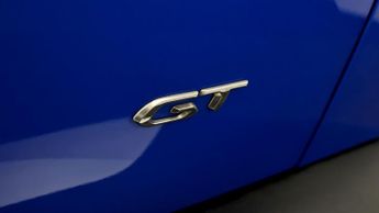 Peugeot E-2008 GT PREMIUM