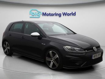 Volkswagen Golf R TSI 4MOTION DSG