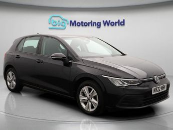 Volkswagen Golf LIFE TSI