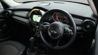 MINI Hatch COOPER