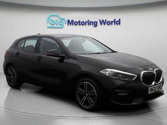 BMW 118 118I SPORT