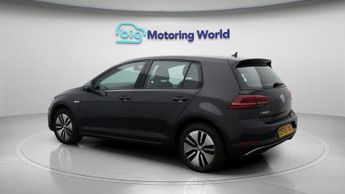 Volkswagen e-Golf E-GOLF