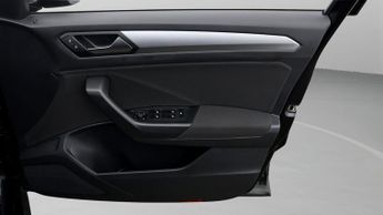 Volkswagen T-Roc LIFE TSI DSG
