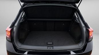 Volkswagen T-Roc LIFE TSI DSG