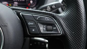 Audi Q2 TFSI S LINE