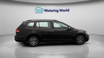 Volkswagen Golf SE TDI DSG