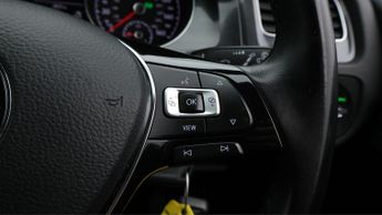 Volkswagen Golf SE TDI DSG