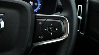 Volvo C40 RECHARGE CORE