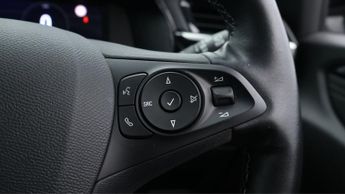 Vauxhall Corsa Electric ELITE NAV PREMIUM