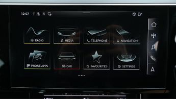 Audi e-tron QUATTRO SPORT