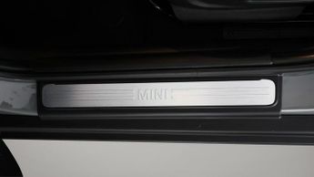 MINI Hatch COOPER CLASSIC