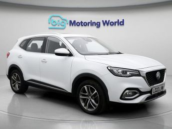 MG HS EXCLUSIVE