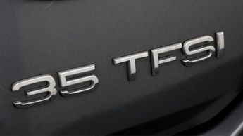 Audi Q2 TFSI S LINE