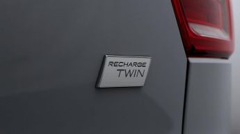 Volvo XC40 RECHARGE PRO TWIN AWD