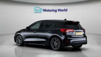 Ford Focus ST-LINE