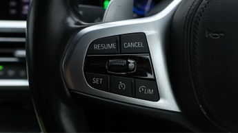 BMW 3 Series 330E M SPORT