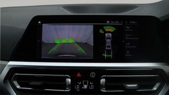 BMW 3 Series 330E M SPORT