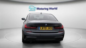 BMW 3 Series 330E M SPORT