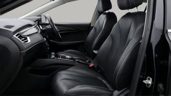 MG MG5 EXCLUSIVE