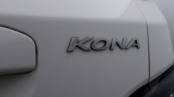 Hyundai KONA SE CONNECT