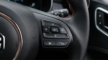 MG MG ZS TROPHY