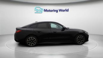BMW i4 EDRIVE35 M SPORT