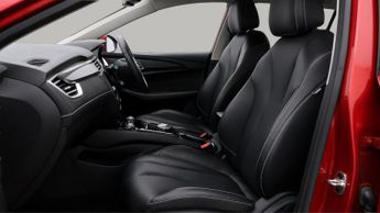 MG MG5 EXCLUSIVE