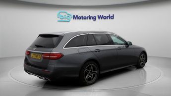 Mercedes-Benz E Class E 300 DE AMG LINE