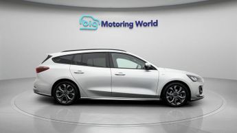 Ford Focus ST-LINE