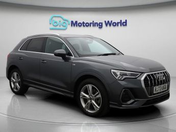 Audi Q3 TFSI E S LINE
