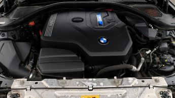 BMW 3 Series 330E M SPORT