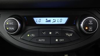 Toyota Yaris VVT-I ICON TECH