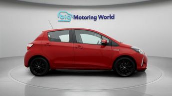 Toyota Yaris VVT-I ICON TECH