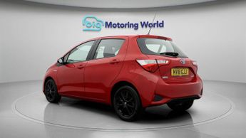 Toyota Yaris VVT-I ICON TECH