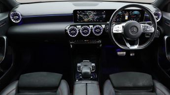 Mercedes-Benz A Class A 180 D AMG LINE PREMIUM