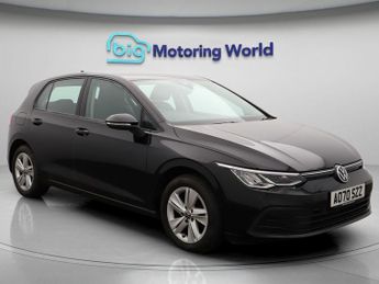 Volkswagen Golf LIFE TSI