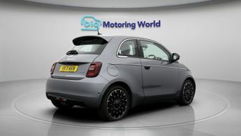 Fiat 500e LA PRIMA