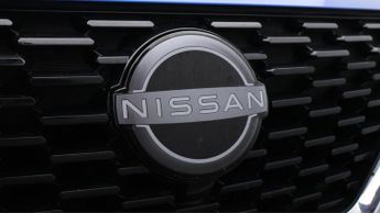 Nissan Qashqai DIG-T ACENTA PREMIUM DCT