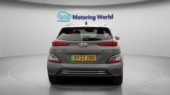 Hyundai KONA PREMIUM