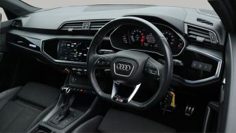Audi Q3 TFSI S LINE BLACK EDITION
