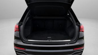Audi Q3 TFSI S LINE BLACK EDITION