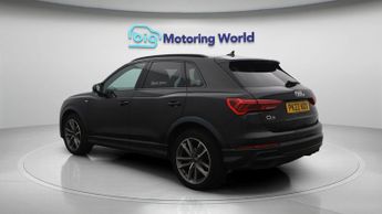 Audi Q3 TFSI S LINE BLACK EDITION