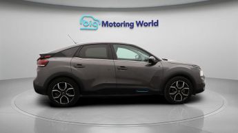 Citroen e-C4 SHINE PLUS